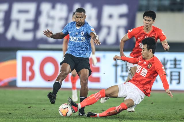 阿尔特塔：我们还有继续引援的想法，但无法保证一定能签下新援